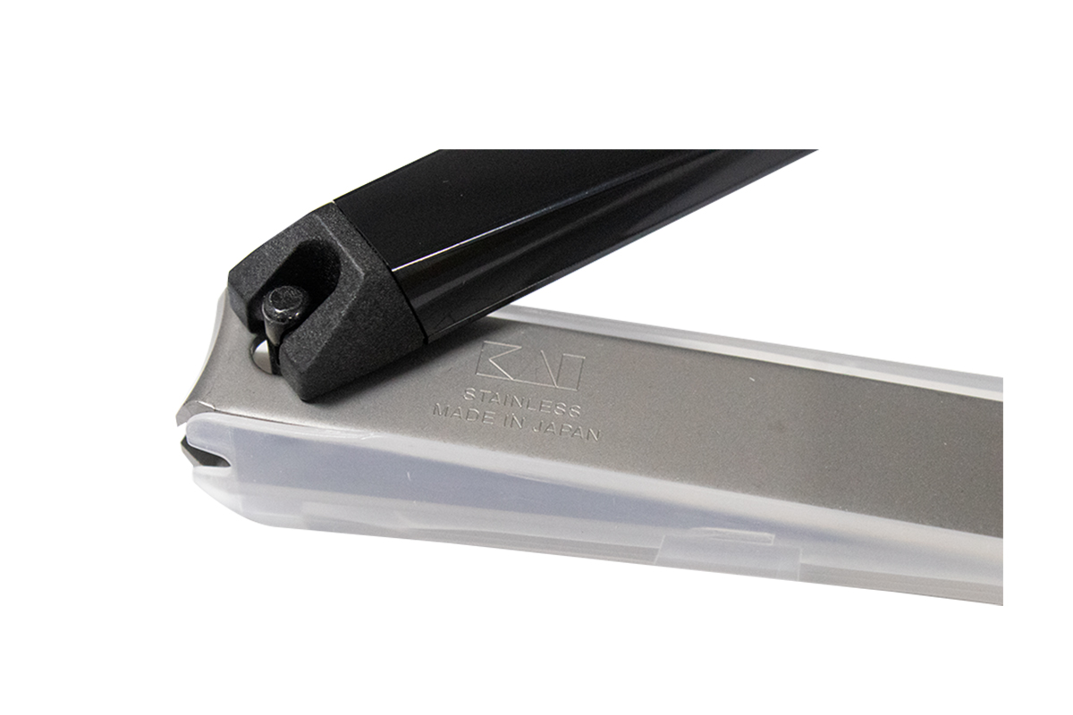 Kai Black Nail Clipper - Markman